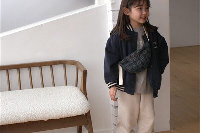 Autumn cotton high quality varsity jacket for kids (3)