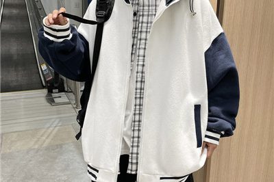 Simple print hooded good quality varsity jacket (2)