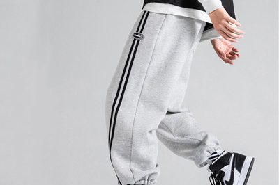 Sweatpants with stripes on the side of the feet for men (6)