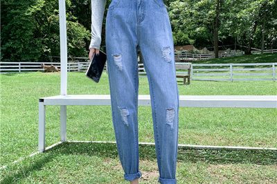 Women’s korean style broken hole jeans hot sale (4)
